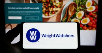 Abnehmen mit Weight Watchers: Ihr Schlüssel zu einem professionellen Auftreten (Foto: AdobeStock 584194460 Timon)